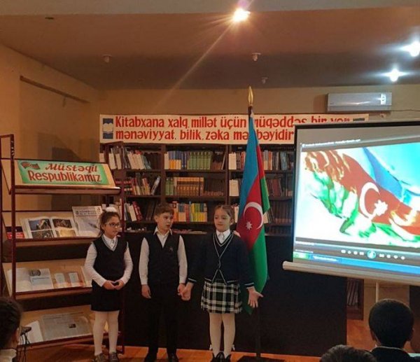 Sumqayıtın mədəniyyət müəssisələrində Dövlət Müstəqilliyi günü münasibətilə silsilə tədbirlər keçirilib - FOTOLAR