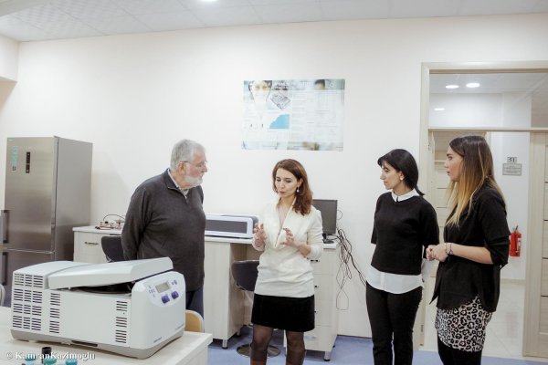 Dünya şöhrətli alman professor Qərbi Kaspi Universitetində