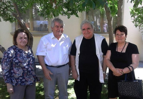 “Gənclər şəhəri”nin mətbuatında keçən Zümrüd Baloğlanova ömrü: Sumqayıt mətbuatı 65 yaşında - FOTOLAR “Gənclər şəhəri”nin mətbuatında keçən Zümrüd Baloğlanova ömrü: Sumqayıt mətbuatı 65 yaşında - FOTOLAR