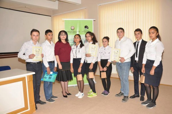 Cəbhəyanı bölgələrin orta məktəblərində keçirilən inşa müsabiqəsi başa çatıb - FOTOLAR 