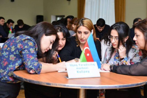 Sumqayıtda müəssisələr bu dəfə bilik meydanında güclərini sınadılar - FOTOLAR Sumqayıtda müəssisələr bu dəfə bilik meydanında güclərini sınadılar - FOTOLAR