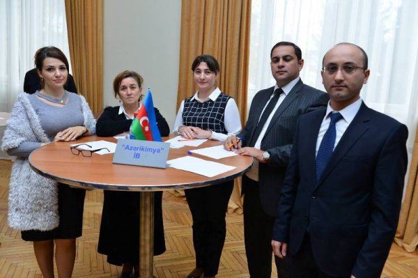 Sumqayıtda müəssisələr bu dəfə bilik meydanında güclərini sınadılar - FOTOLAR Sumqayıtda müəssisələr bu dəfə bilik meydanında güclərini sınadılar - FOTOLAR