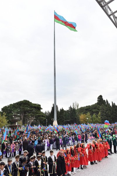 Sumqayıtda möhtəşəm BAYRAQ BAYRAMI – FOTOLAR Sumqayıtda möhtəşəm BAYRAQ BAYRAMI – FOTOLAR
