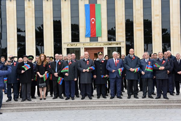 Sumqayıtda möhtəşəm BAYRAQ BAYRAMI – FOTOLAR Sumqayıtda möhtəşəm BAYRAQ BAYRAMI – FOTOLAR