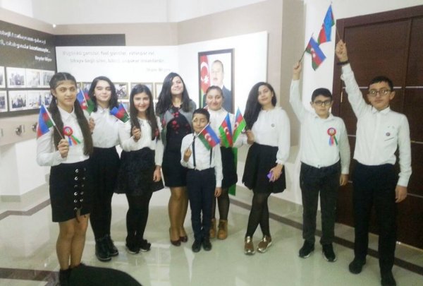 Sumqayıt Gənclər Evində Bayraq günü qeyd edildi - FOTO