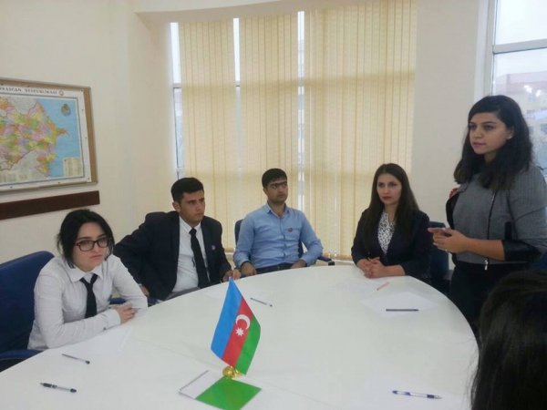 Sumqayıt Gənclər Evində Bayraq günü qeyd edildi - FOTO