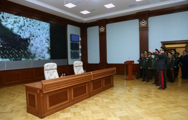 Azərbaycanla Özbəkistan arasında hərbi əməkdaşlıq planı imzalanıb Azərbaycanla Özbəkistan arasında hərbi əməkdaşlıq planı imzalanıb