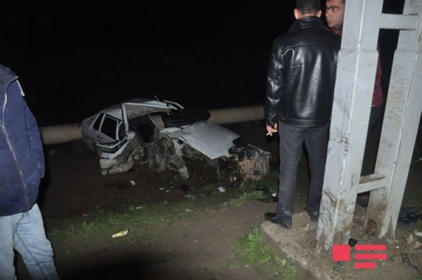 Azərbaycanda polislər qəzaya düşdü: Serjant öldü, baş leytenant yaralandı - FOTOLAR (YENİLƏNİB)