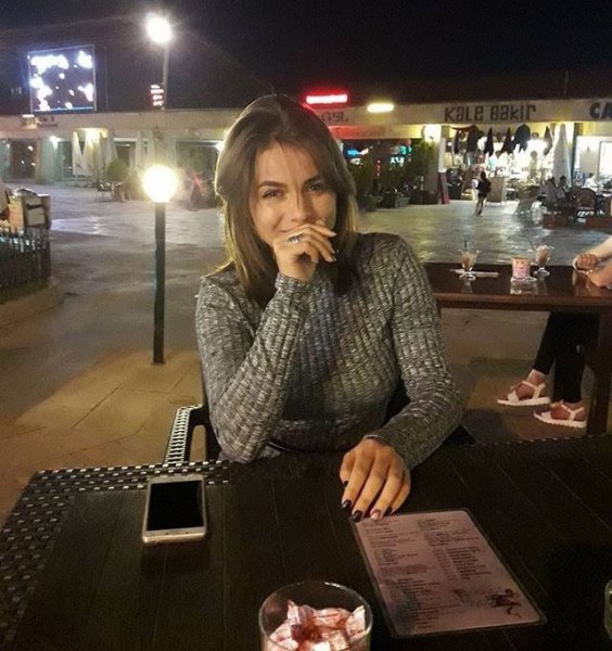 Azərbaycanlı qadın hərbçi şəhid oldu -  FOTOLAR