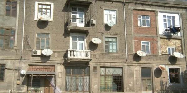 Sumqayıtın həmyaşıdı olan yaşayış binaları - "Köhnə Sumqayıt"dan FOTOREPORTAJ