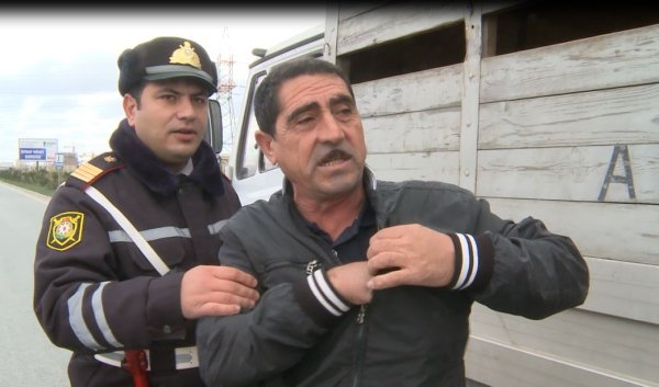 Sumqayıtın əsas girişində reyd: yük avtomobilləri cərimə meydançasına aparıldı - FOTOLAR