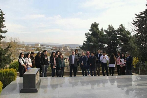 Ermənilərdən VƏHŞİLİK: Axundun gözlərini çıxarıb, qulaqlarını və burnunu kəsdilər - REPORTAJ (FOTOLAR) Ermənilərdən VƏHŞİLİK: Axundun gözlərini çıxarıb, qulaqlarını və burnunu kəsdilər - REPORTAJ (FOTOLAR)