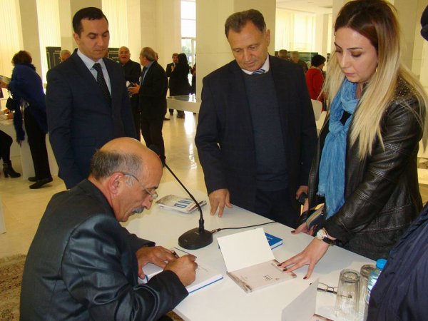 Sumqayıtda vətənpərvərlik "And"ı verildi - FOTOLAR