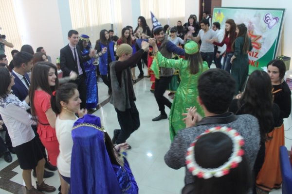 Sumqayıtın gənclərdən ibarət dəstəsi: 300-ə yaxın könüllünün təmənnasız fəaliyyəti  - FOTOLAR