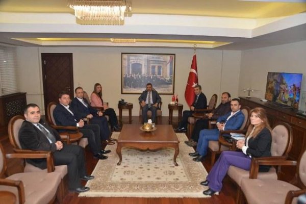 Qarabağa qanunsuz səfər edən türkiyəlilər...