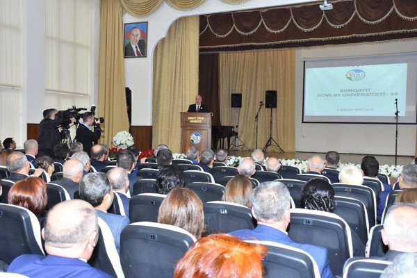 Sumqayıt Dövlət Universitetinin 55 illik yubileyi təntənə ilə qeyd edilib - FOTOLAR 