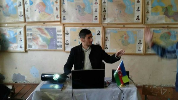 Maraqlı dərs metodu ilə gündəmə gələn müəllim: "Direktor olmaq istəyirəm, çünki..." - MÜSAHİBƏ (VİDEO + FOTO)