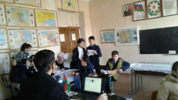 Maraqlı dərs metodu ilə gündəmə gələn müəllim: "Direktor olmaq istəyirəm, çünki..." - MÜSAHİBƏ (VİDEO + FOTO)