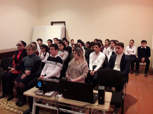 Sumqayıt məktəblərində “Sağlam Gənclik üçün Narkomaniyaya Yox Deyək”... - FOTO Sumqayıt məktəblərində “Sağlam Gənclik üçün Narkomaniyaya Yox Deyək”... - FOTO