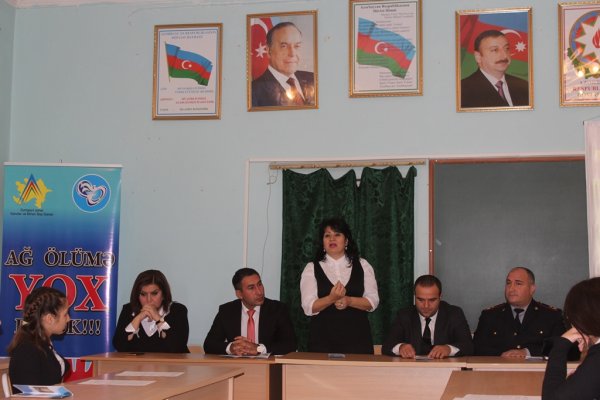 Sumqayıt məktəblərində “Sağlam Gənclik üçün Narkomaniyaya Yox Deyək”... - FOTO Sumqayıt məktəblərində “Sağlam Gənclik üçün Narkomaniyaya Yox Deyək”... - FOTO