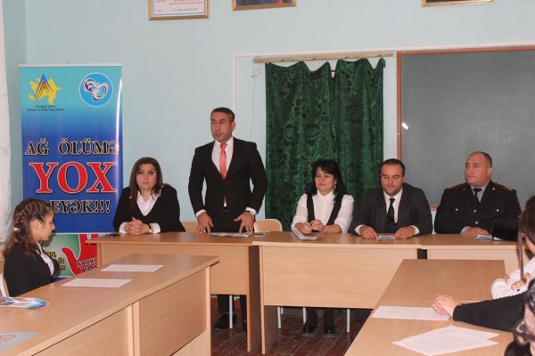 Sumqayıt məktəblərində “Sağlam Gənclik üçün Narkomaniyaya Yox Deyək”... - FOTO Sumqayıt məktəblərində “Sağlam Gənclik üçün Narkomaniyaya Yox Deyək”... - FOTO