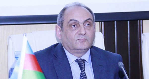Sumqayıtlı Rauf Zeyninin Heydər Əliyevlə 27 il əvvəlki, heç yerdə dərc olunmayan MÜSAHİBƏSİ Sumqayıtlı Rauf Zeyninin Heydər Əliyevlə 27 il əvvəlki, heç yerdə dərc olunmayan MÜSAHİBƏSİ