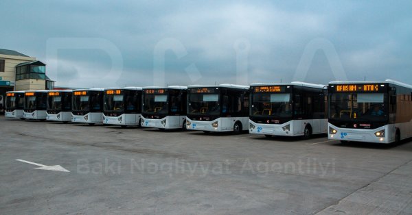 Bakıda marşruta yeni avtobuslar buraxılıb - FOTO Bakıda marşruta yeni avtobuslar buraxılıb - FOTO