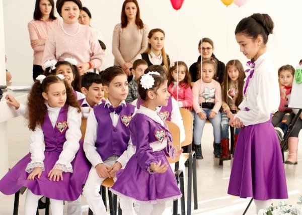 Sumqayıtda şair Rafiq Yusifoğlunun yaradıcılığına həsr olunmuş tədbir keçirilib - FOTOLAR