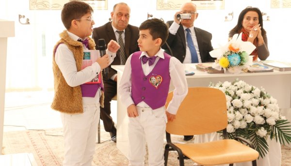 Sumqayıtda şair Rafiq Yusifoğlunun yaradıcılığına həsr olunmuş tədbir keçirilib - FOTOLAR