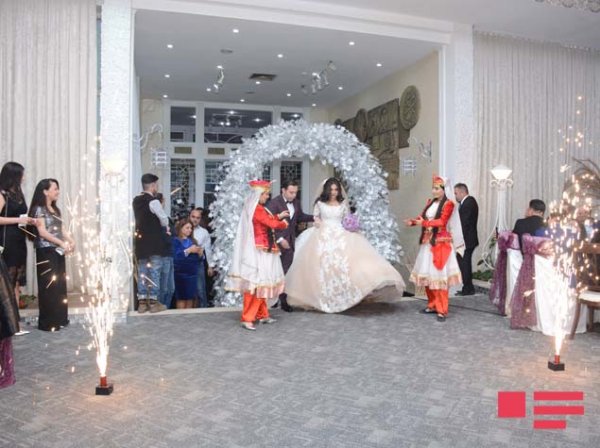 Sumqayıtlı müğənninin qızının - TOYUNDAN İLK FOTOLAR