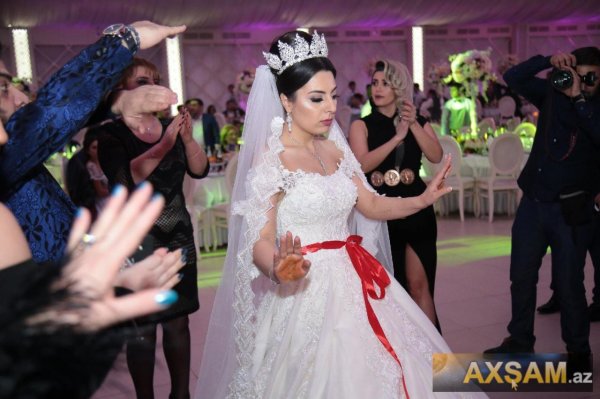 Müşviqin toyundan yeni FOTOLAR Müşviqin toyundan yeni FOTOLAR