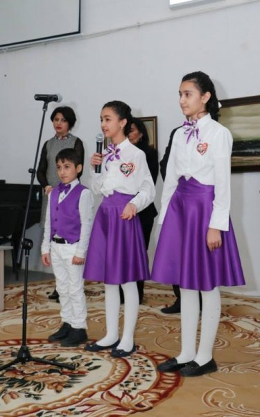 50 yaşlı Sumqayıt Rəsm Qalereyası - FOTOLAR 50 yaşlı Sumqayıt Rəsm Qalereyası - FOTOLAR