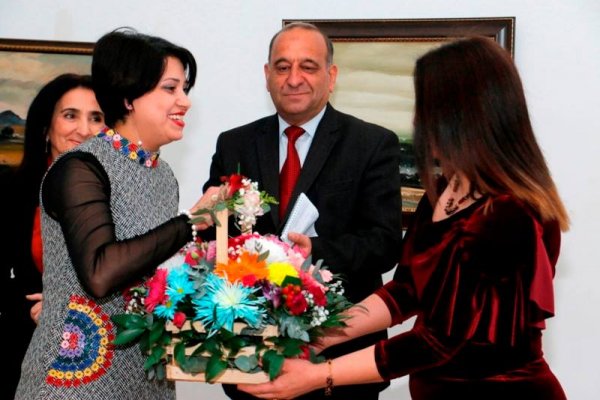 50 yaşlı Sumqayıt Rəsm Qalereyası - FOTOLAR 50 yaşlı Sumqayıt Rəsm Qalereyası - FOTOLAR