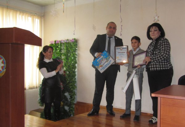 Sumqayıtda qaliblər mükafatlandırıldı - FOTOLAR Sumqayıtda qaliblər mükafatlandırıldı - FOTOLAR