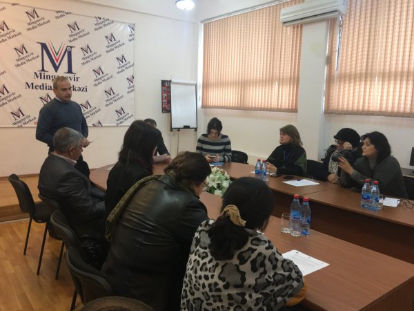 Mingəçevirdə qadınların səlahiyyətləndirilməsi üzrə maraqlı tərəflərin görüşü Mingəçevirdə qadınların səlahiyyətləndirilməsi üzrə maraqlı tərəflərin görüşü