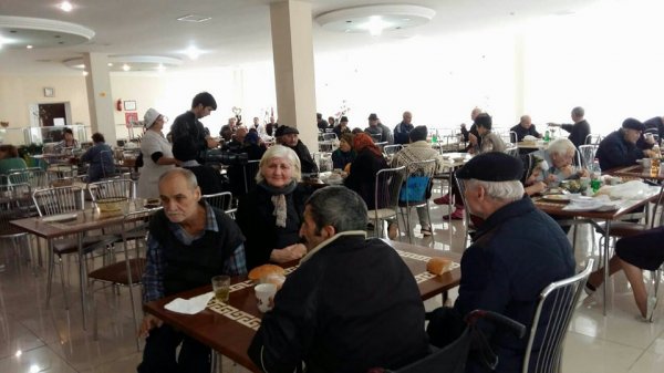 Bu dəfə qocalar evini onlar ziyarət etdilər - FOTOLAR