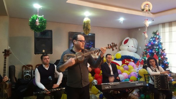 Sumqayıtda “Sehirli torba” - FOTOLAR