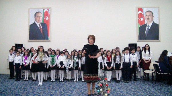 Sumqayıtda “Sehirli torba” - FOTOLAR