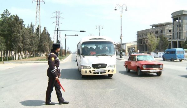 Sumqayıt polisinin növbəti reydi: sərxoş sürücülər... - VİDEO + FOTO Sumqayıt polisinin növbəti reydi: sərxoş sürücülər... - VİDEO + FOTO