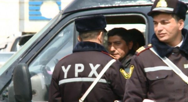 Sumqayıt polisinin növbəti reydi: sərxoş sürücülər... - VİDEO + FOTO Sumqayıt polisinin növbəti reydi: sərxoş sürücülər... - VİDEO + FOTO