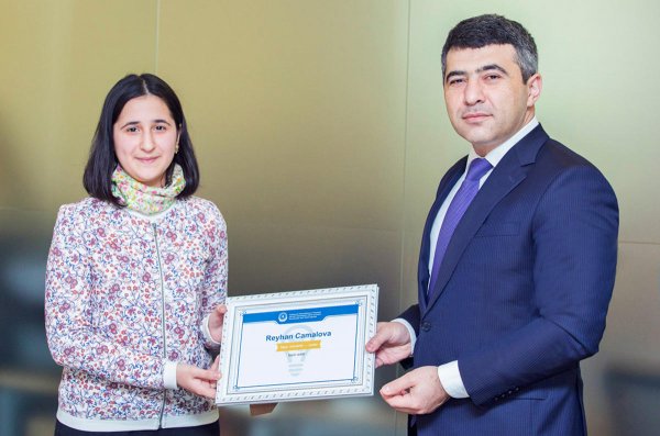Trampın təriflədiyi azərbaycanlı qıza vəzifə verildi - FOTO