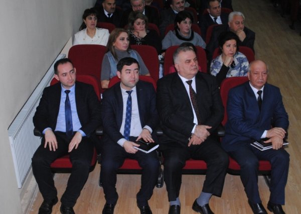 Sumqayıtda rəis müşavirə keçirdi - FOTOLAR
