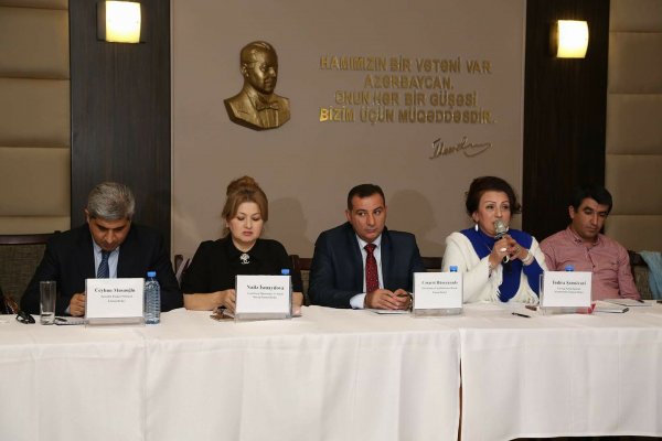 Nəyə görə İndira? - Sumqayıtın ilk qadın müfəttişi (FOTOLAR) Nəyə görə İndira? - Sumqayıtın ilk qadın müfəttişi (FOTOLAR)