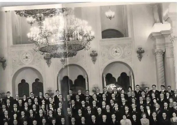Brejnevin ağlatdığı sumqayıtlı sosialist əməyi qəhrəmanı, fəxri vətəndaşı və Azərbaycanın ilk qadın metallurqu -  VİDEO + FOTOLAR