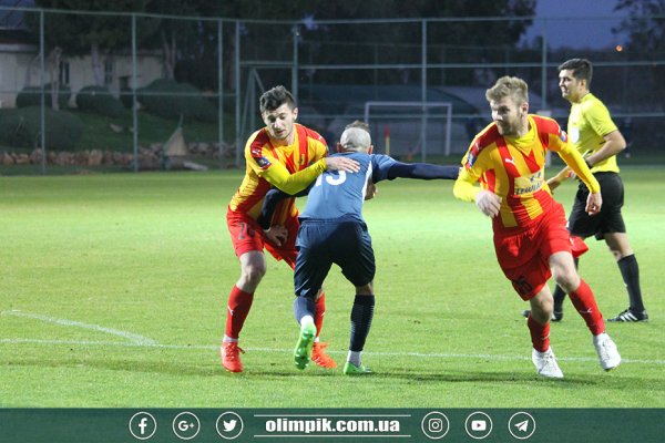 Antalyada azərbaycanlı hakimlərin idarə etdikləri oyunda kütləvi dava Antalyada azərbaycanlı hakimlərin idarə etdikləri oyunda kütləvi dava
