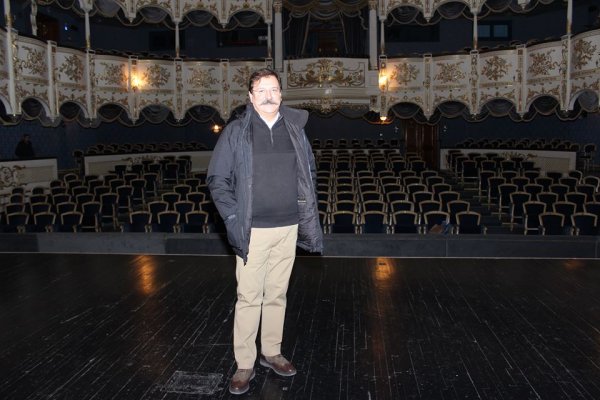 “Cocuqlar Duymasın” serialının “Zero Tuna”sı Azərbaycan Dövlət Musiqili Teatrında “Cocuqlar Duymasın” serialının “Zero Tuna”sı Azərbaycan Dövlət Musiqili Teatrında