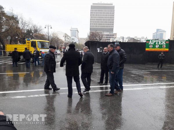 Bakının mərkəzindəki partlayış olub Bakının mərkəzindəki partlayış olub