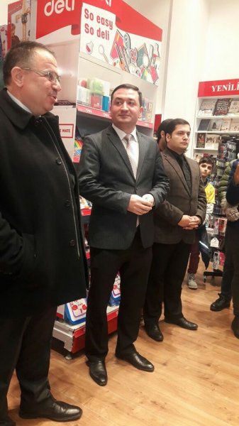 Azərbaycanda marketinq barədə yeni kitab - ''Müştəri nə istəyir?'' - FOTO