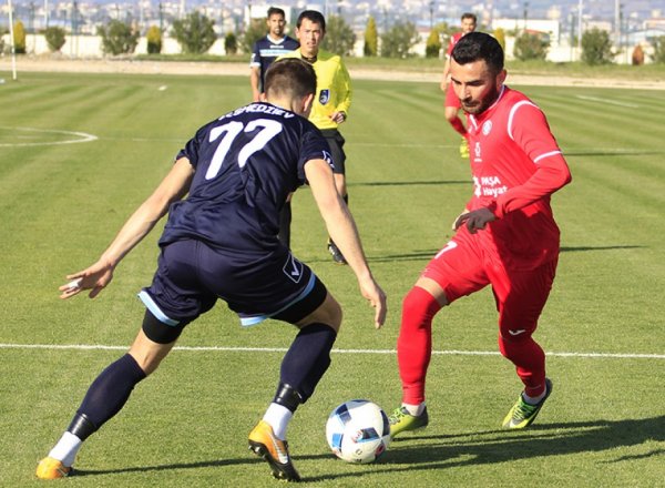 “Sumqayıt”-“Akademiya Pandev” oyunu heç-heçə yekunlaşıb