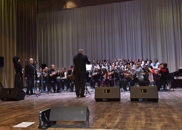 Sumqayıtda yeni musiqi kollektivi yaradıldı: Alim Qasımov və qızı məşq prosesini izlədi - FOTOLAR